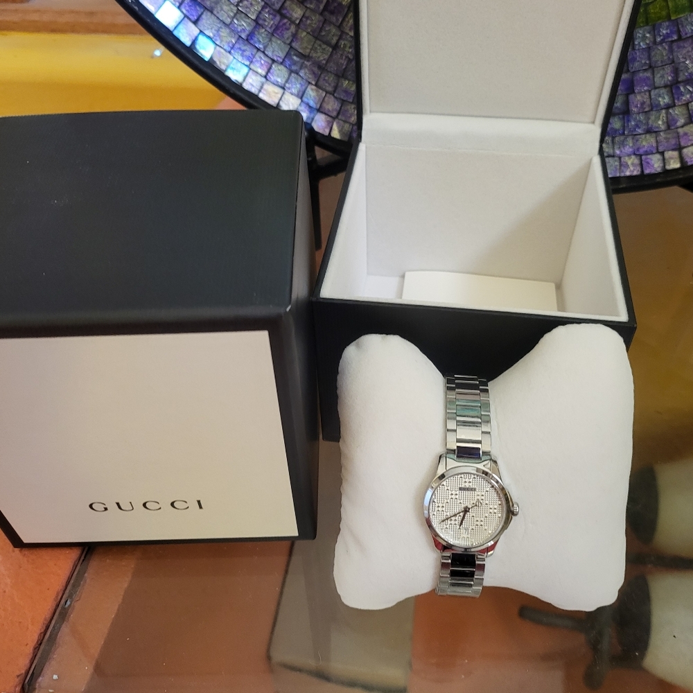 Gucci G-Timeless Small diamond pattern-YA126551Women's watch quartz Small G-Ti
